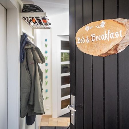 Mybednbreakfast In Bottmingen Bed & Breakfast エクステリア 写真