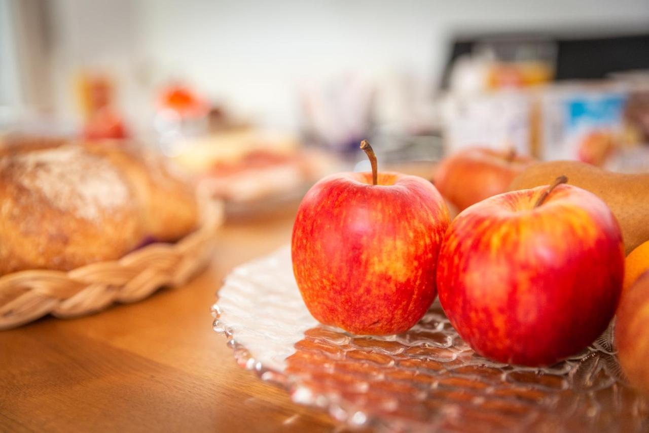 Mybednbreakfast In Bottmingen Bed & Breakfast エクステリア 写真